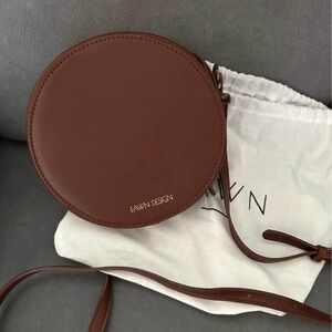 Fawn Round Bag